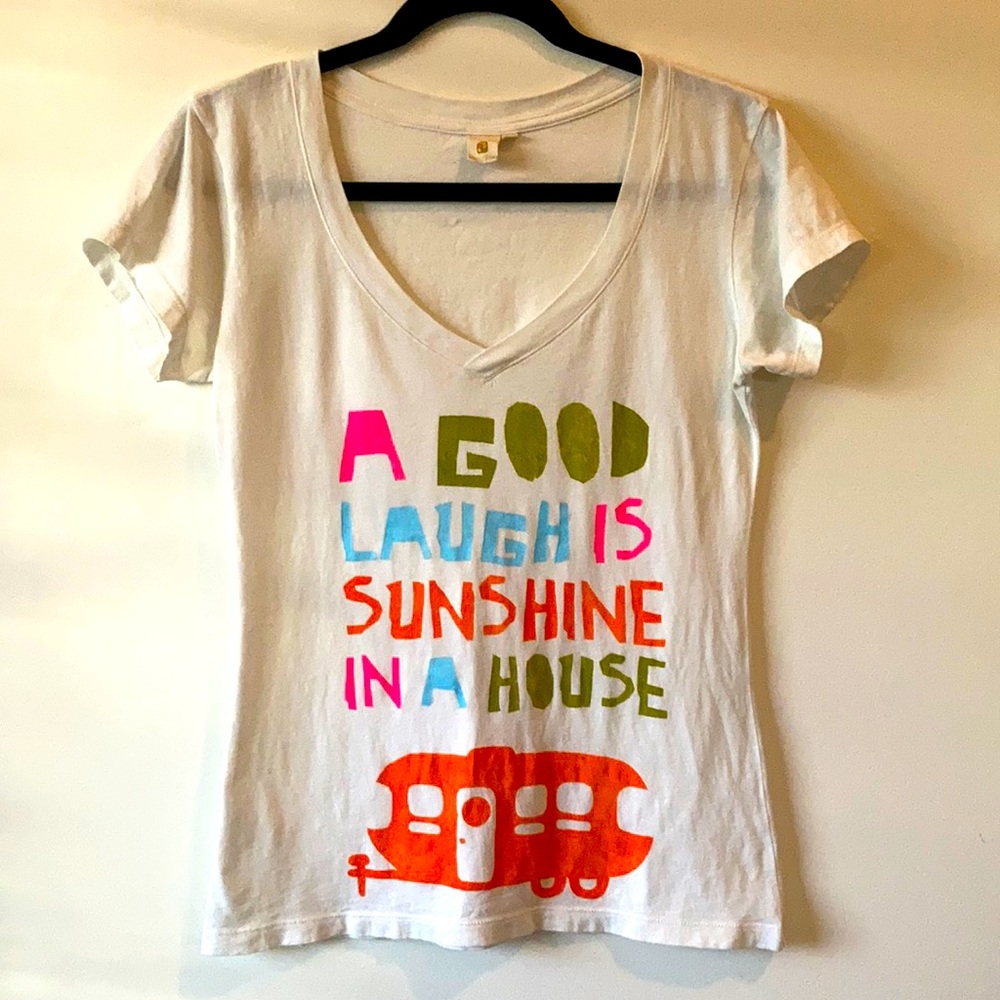 V-neck T-shirt